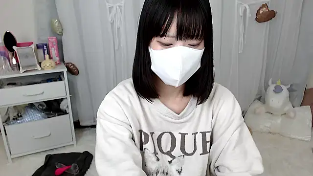 mii  tan online show from 05.09.26