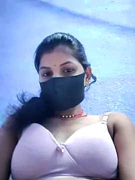 Snapshot of RUHI_1143 chatting on 06.07.26 RUHI 1143 online show from 06.07.26