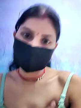 Snapshot of RUHI_1143 chatting on 06.24.26 RUHI 1143 online show from 06.24.26