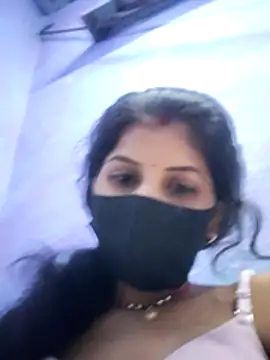 Snapshot of RUHI_1143 chatting on 06.29.26 RUHI 1143 online show from 06.29.26