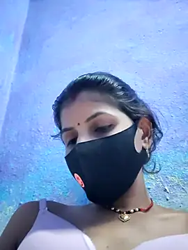 Snapshot of RUHI_1143 chatting on 07.03.26 RUHI 1143 online show from 07.03.26