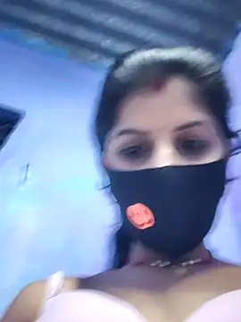 Snapshot of RUHI_1143 chatting on 07.07.26 RUHI 1143 online show from 07.07.26