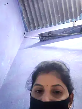 Snapshot of RUHI_1143 chatting on 07.13.26 RUHI 1143 online show from 07.13.26