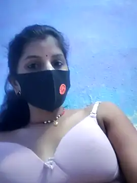 Snapshot of RUHI_1143 chatting on 07.14.26 RUHI 1143 online show from 07.14.26
