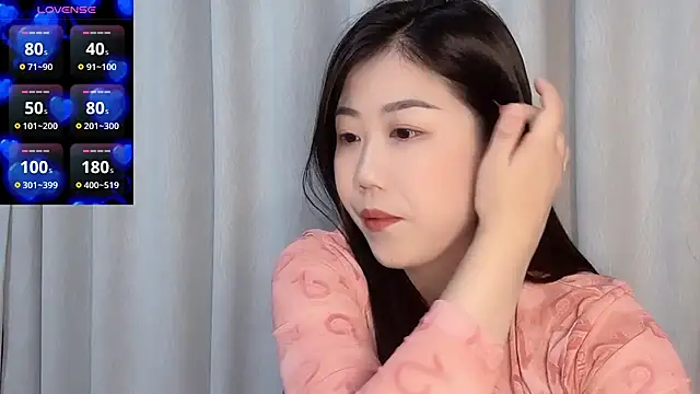 F-Yuwei online show from 04.26.26