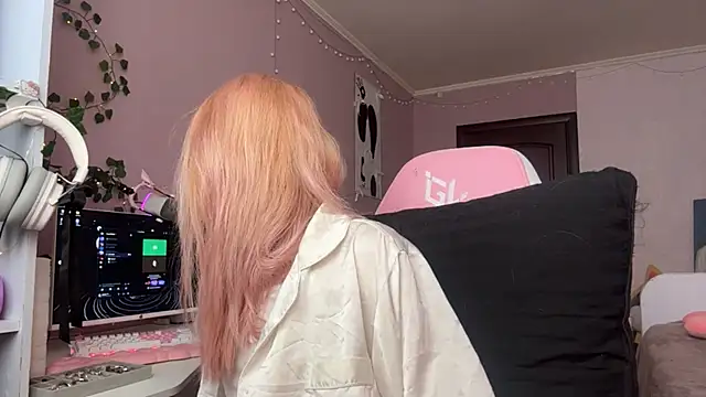 milimoon online show from 04.26.26