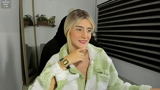 Snapshot of Jessica_lisbon chatting on 05.01.26 Jessica lisbon online show from 05.01.26
