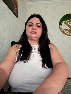 -CUTE-EVVIL- online show from 05.08.26