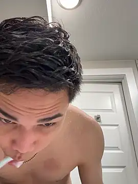 boysweet25 online show from 04.26.26