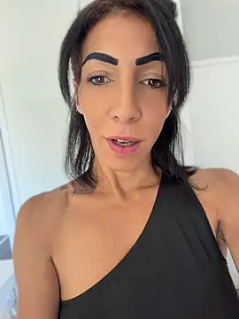 Yasmiinee online show from 06.07.26