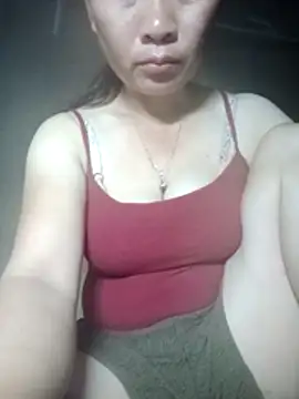 Lella 01 online show from 06.10.26