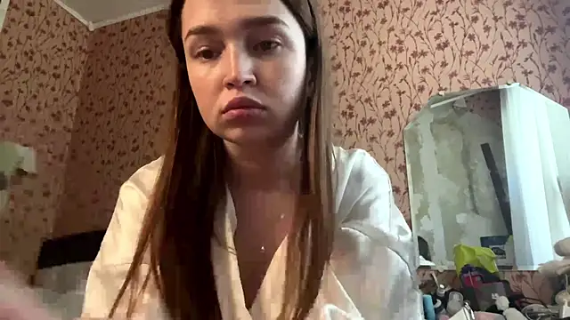 Chloooee online show from 07.13.26