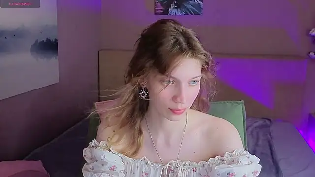 Emily Cartex online show from 07.10.26