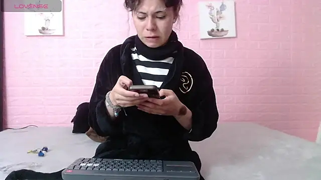 majumei online show from 06.03.26