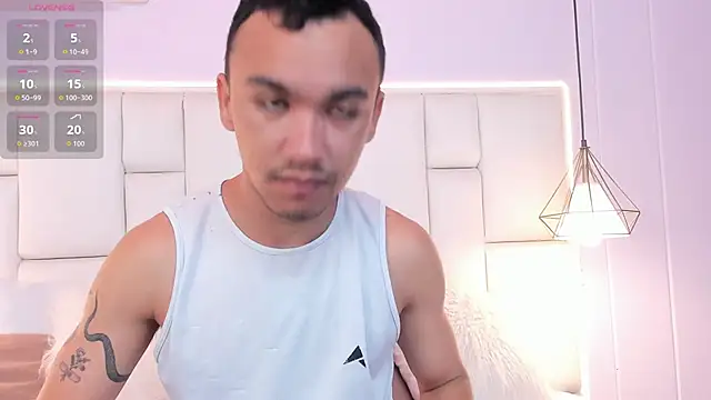 AndresSolorzano1 online show from 06.16.26