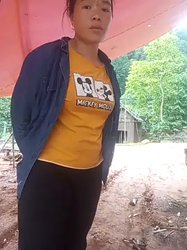 anhphi01 online show from 04.27.26