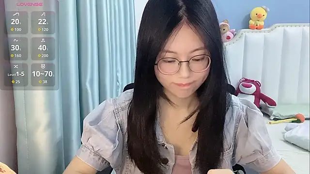 Luna-666 online show from 04.30.26