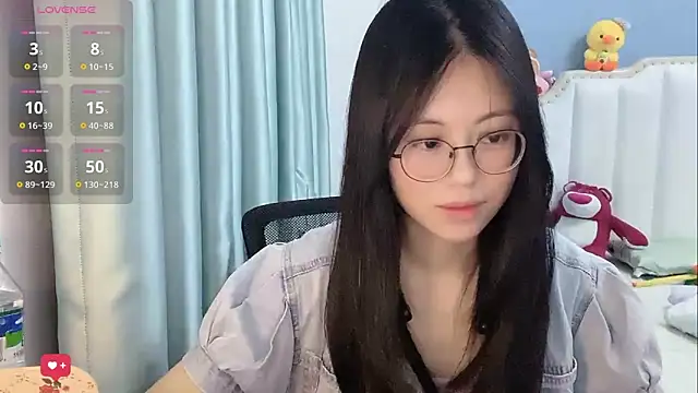 Luna-666 online show from 04.30.26