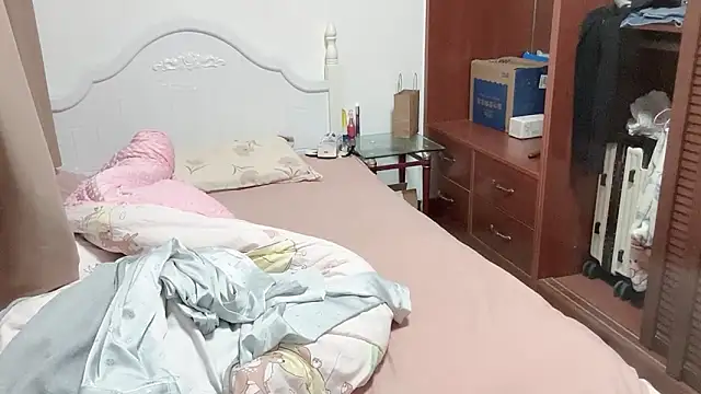 XIAOnaimao-001 online show from 05.05.26