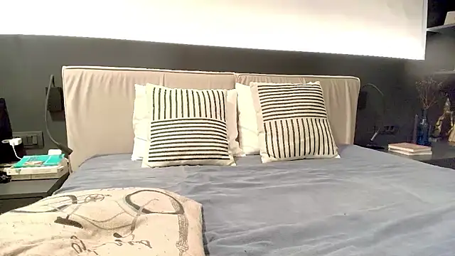 Peachy  online show from 10.08.25