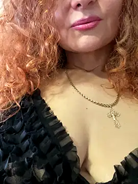 Snapshot of kisulya chatting on 09.27.25 kisulya online show from 09.27.25