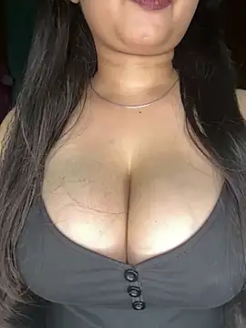 Naughty pooja44 online show from 05.30.26