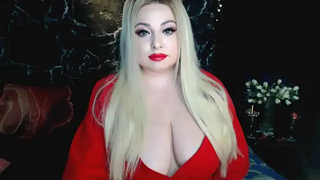 Snapshot of ValentinaaLuv chatting on 05.06.26 ValentinaaLuv online show from 05.06.26