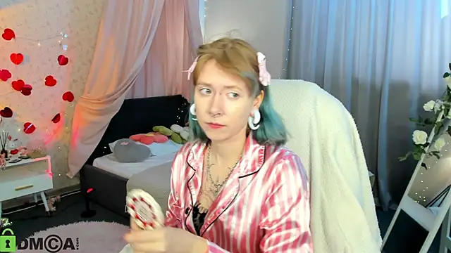Elira Vane online show from 06.03.26