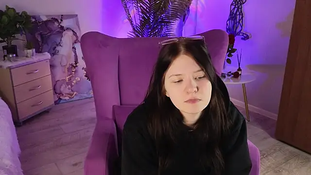 TammaraKurban online show from 04.28.26