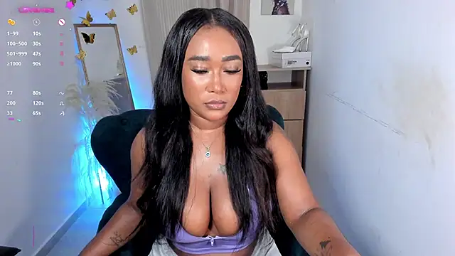 Snapshot of alessia_anderson chatting on 02.11.25 alessia anderson online show from 02.11.25