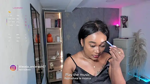Snapshot of alessia_anderson chatting on 11.01.25 alessia anderson online show from 11.01.25