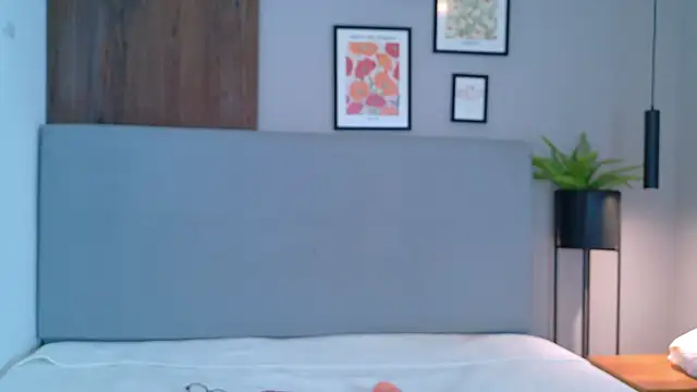 ZoeyPetit online show from 07.19.26