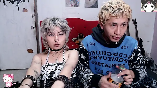 Snapshot of Cute_Chrixxx chatting on 05.21.26 Cute Chrixxx online show from 05.21.26