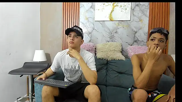 LOVE GUYS1 online show from 06.19.26