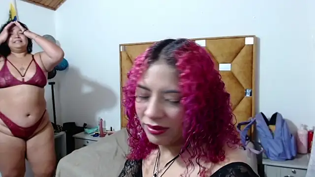 YANELISHOTT online show from 06.15.26