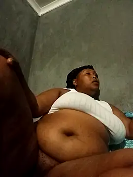 SexyChubbyPussy online show from 05.05.26