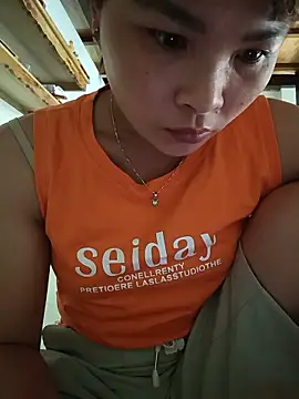 Hazel Nova online show from 06.06.26