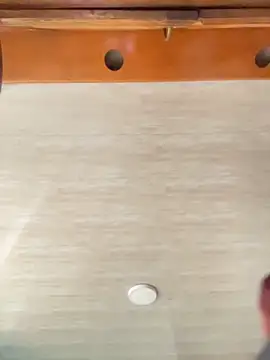 Mely ec online show from 04.29.26