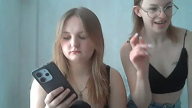  sweet girls2 online show from 05.06.26