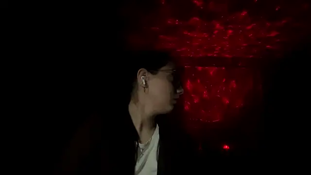 AdelleBaggenstoss online show from 04.30.26