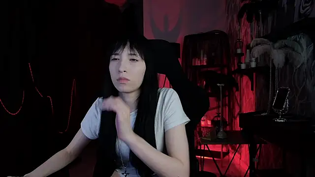 SeraphineSparda online show from 06.13.26