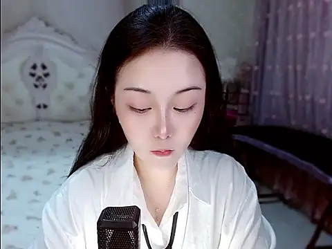 Amy-cnbaby online show from 06.27.26