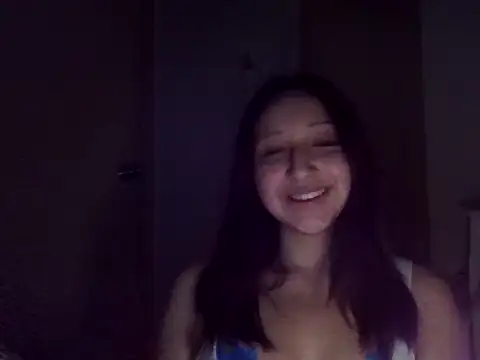 Snapshot of 010874 chatting on 05.30.26 010874 online show from 05.30.26