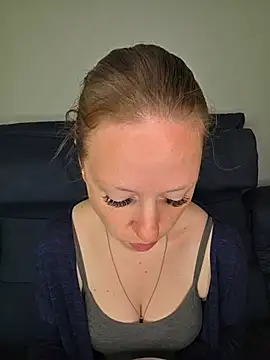 SweetGermanAlina online show from 06.18.26