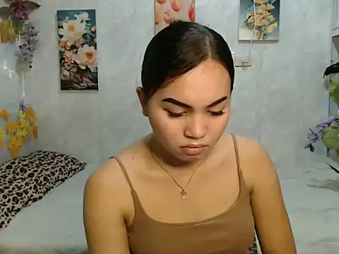 Snapshot of ur_asiankat chatting on 06.06.26 ur asiankat online show from 06.06.26