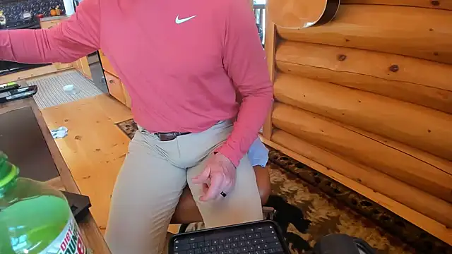 wobbleon online show from 04.30.26