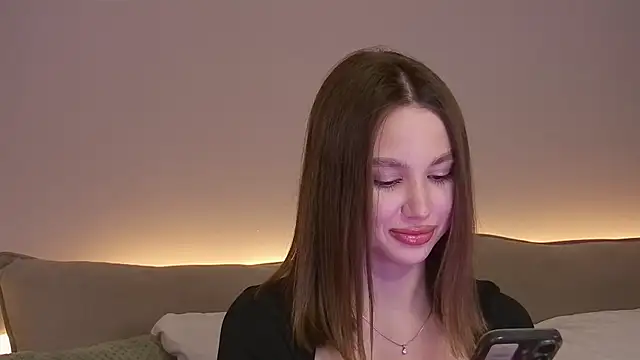 StefaEvans online show from 05.19.26