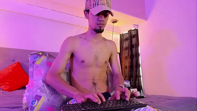 MichaelEvanss  online show from 05.16.26