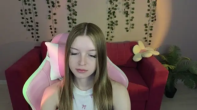 Eva Th0mpson online show from 06.30.26