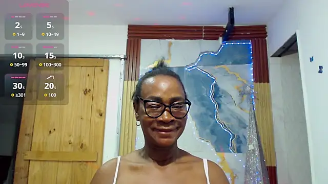 Snapshot of jannyheat chatting on 05.25.26 jannyheat online show from 05.25.26
